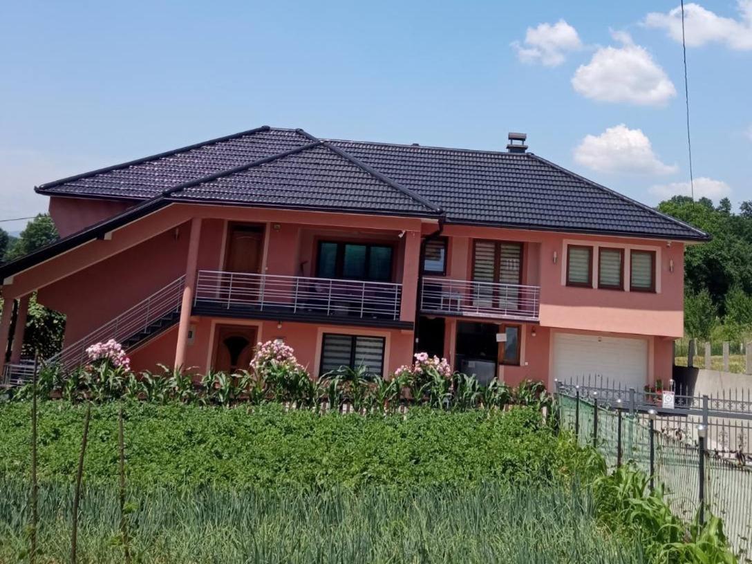 Guest House Ahmo Halilcevic Dubrave Gornje Zewnętrze zdjęcie